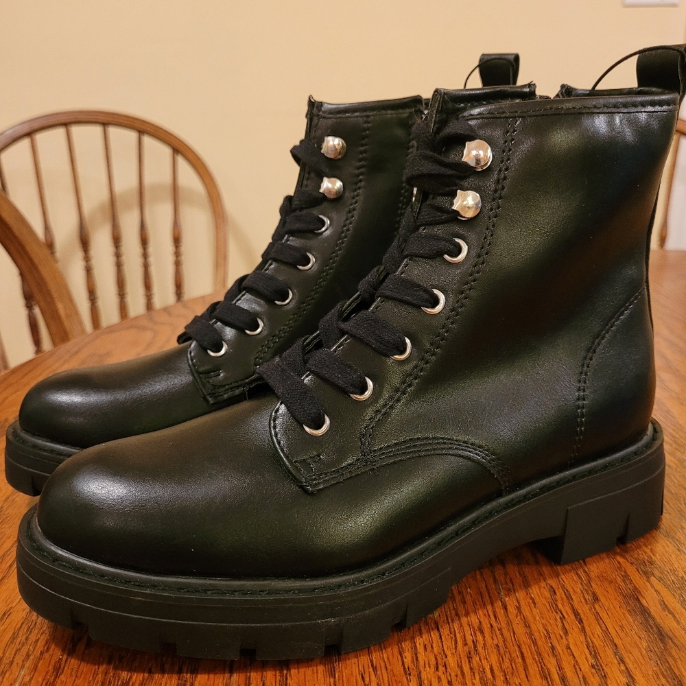 Black Boots
